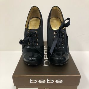 Bebe Kristin booties